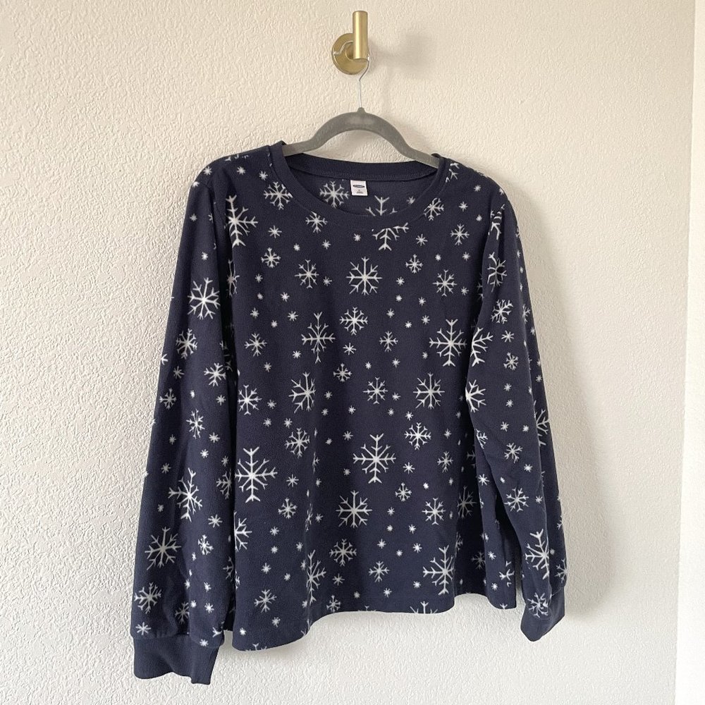 Old Navy Fleece Pajama Set